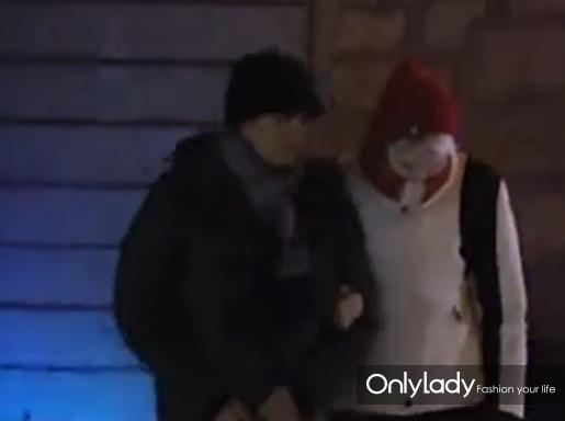 曝撒贝宁新恋情 与外籍金发女友共度三天假