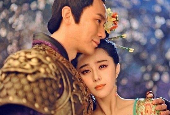 范冰冰晒高低眉否认与李晨恋情 媚娘再次因李晨发怒“有意思吗”