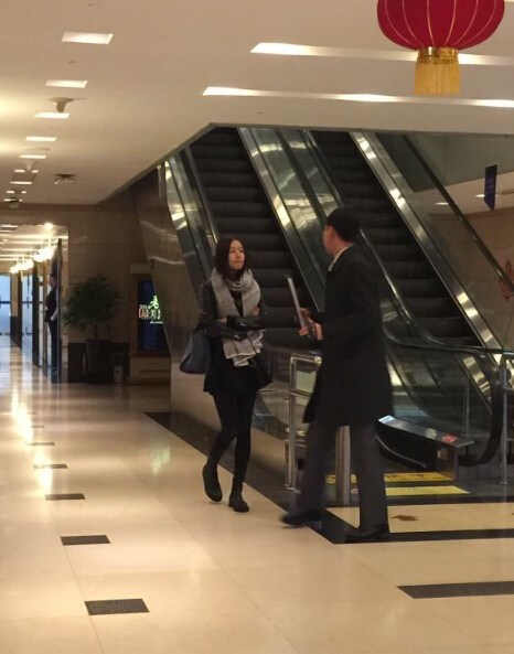 网曝张子萱仍与陈赫在一起 用男方名义开卡