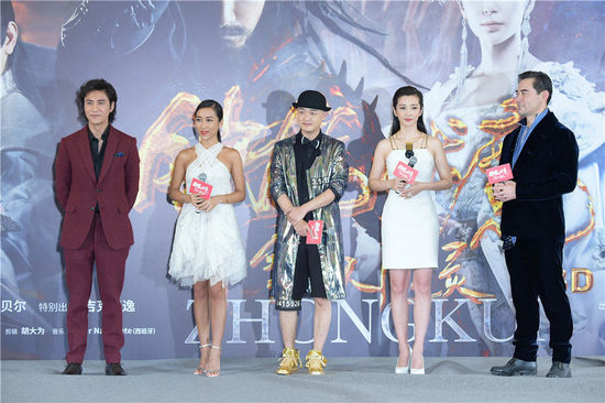 包贝尔亮相《钟馗》首映 自曝与杨子姗无声交流