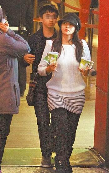 伊能静3月将办4场婚礼 陪儿子看<a href='http://www.bjxxg.cn/ent/dianying/' target='_blank'><u>电影</u></a>无孕味