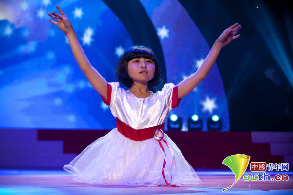 舞动网络空间，唱响青春正能量