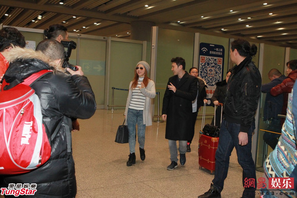 新生代小天后邓紫棋抵京将参加春晚彩排