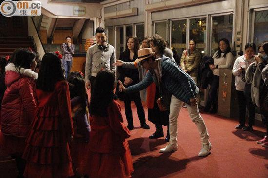 王祖蓝大婚现场彩排画面曝光 明星艺人占三四成花费超250万【图】