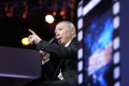 冯小刚批国内<a href='http://www.bjxxg.cn/ent/' target='_blank'><u>娱乐</u></a>圈太下贱 华语娱乐圈抄袭成风