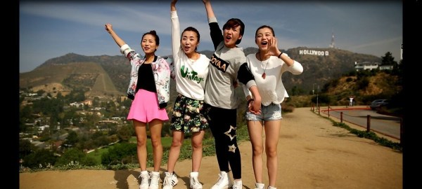 《灰姑娘》总决赛移师美国 公主水晶鞋花落谁家