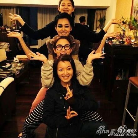 大小S、范晓萱、阿雅姐妹聚会