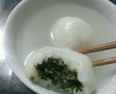 摇出来的元宵包出来的汤圆 韭菜鸡蛋馅汤圆确实费劲