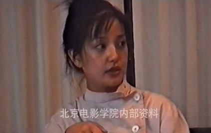 <a href='http://www.bjxxg.cn/news/beijing/' target='_blank'><u>北京</u></a><a href='http://www.bjxxg.cn/ent/dianying/' target='_blank'><u>电影</u></a>学院布了赵薇北影时期表演小品 演绎医患趣事