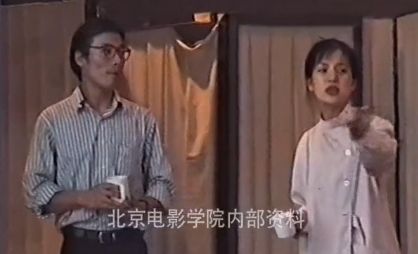 <a href='http://www.bjxxg.cn/news/beijing/' target='_blank'><u>北京</u></a><a href='http://www.bjxxg.cn/ent/dianying/' target='_blank'><u>电影</u></a>学院布了赵薇北影时期表演小品 演绎医患趣事