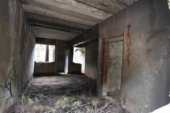 庐山豪华别墅烂尾20余年鬼出没 世界五大最恐怖鬼屋图片曝光【胆小误闯】