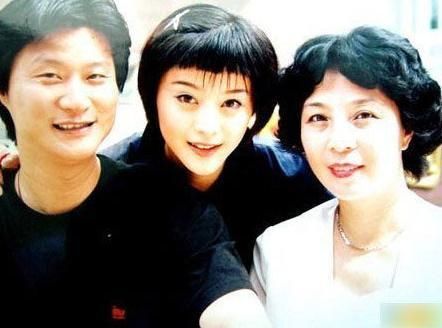 范冰冰回应“嫁入豪门” 曝老爸报名过青歌赛