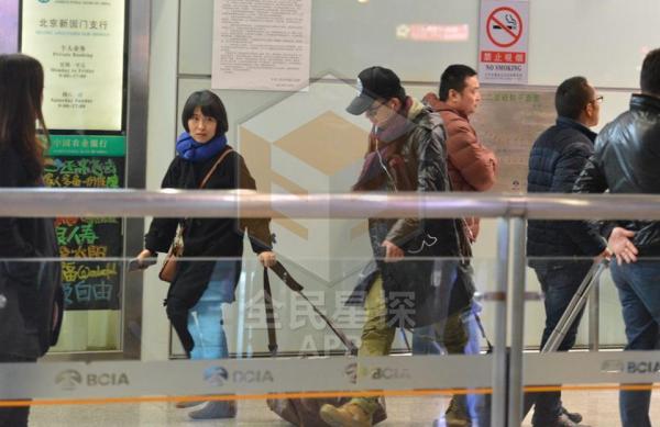 黄海波从美国回京 传将转幕后低调完婚（图）