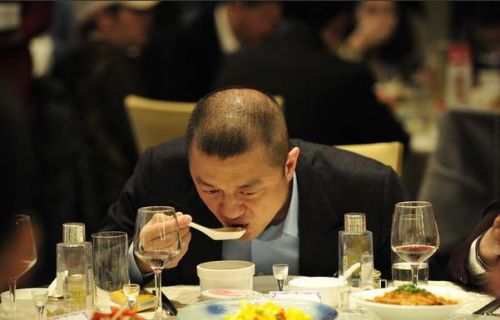 李亚鹏秃顶严重模样发福 脱发成男神致命伤（图）