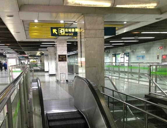 上海地铁2号线故障已排除 全线运营逐步恢复