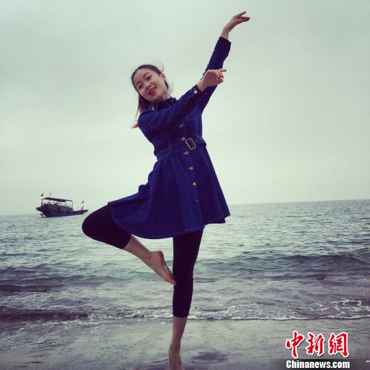 芭蕾舞演员转行做动姐自学礼仪终完成华丽转身