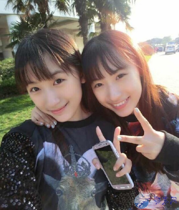 何锶怡何锶棋双胞胎姐妹走红网络 清纯的模样迷倒不少网友（图）