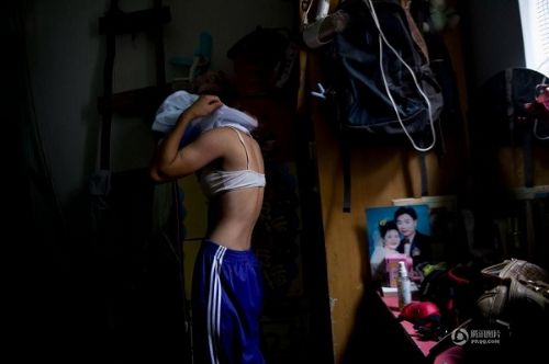 高三女生是双性人手术获新生 双性人亦男亦女的隐痛之殇