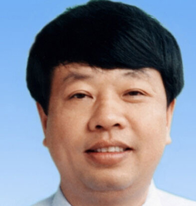 都安高中校长辞世 “化缘校长”用品格照亮师生