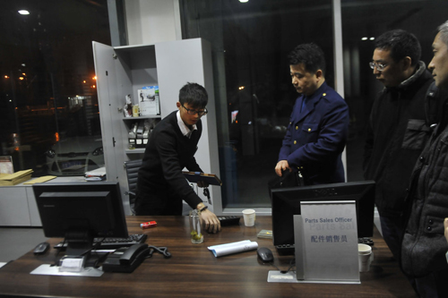 3·15晚会曝光4S店小病大修 合肥两4S店遭连夜突查