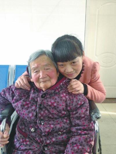 女子出生时系母亲用儿子换来 会为母亲养老送终也想找到亲妈