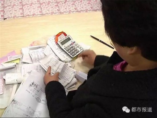 政府开白条吃垮饭店 120万老板讨债7年无果心都碎了