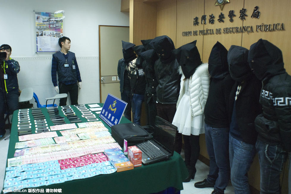 澳门警方侦破一卖淫集团 拘捕34男8女共42名内地人首脑仅16岁