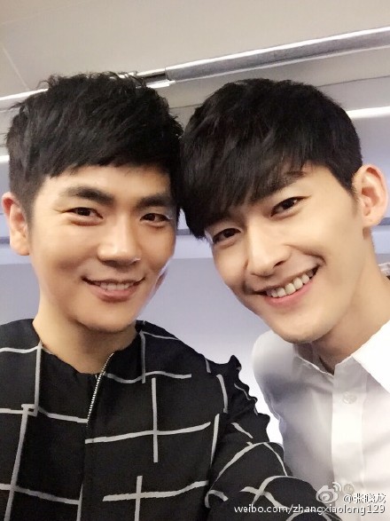 他俩是师生！温太医张晓龙与学生张翰合影