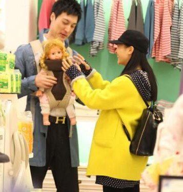 陶昕然与男友领证 《甄嬛传》安陵容与何建泽8年长跑修成正果