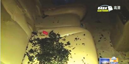 莲花河畔景苑25辆车被砸