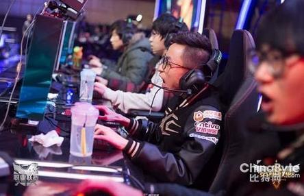 斗鱼tv直播lpl英雄联盟职业联赛 斗鱼TV新秀系统全新出炉