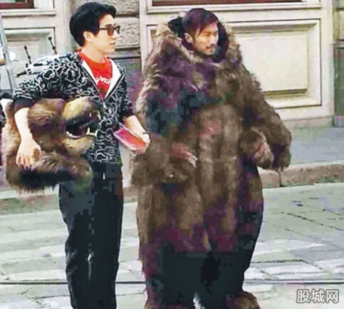 房祖名曾在街头卖艺跳踢踏舞 体验一下生活的艰辛也是一种磨练