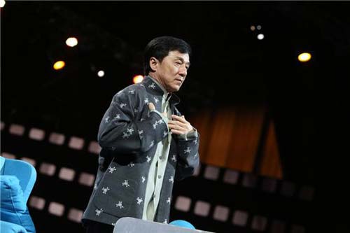 【图】成龙爆料房祖名曾在街头卖艺 一朝落魄倍感辛酸 