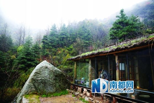 男子弃百万年薪去终南山修行的隐士