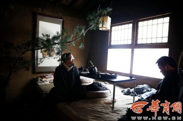 男子隐居终南山弃百万年薪 解密当代终南山隐士的真实生活