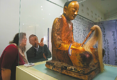 肉身坐佛是中国福建被盗文物 神秘藏家保持沉默 