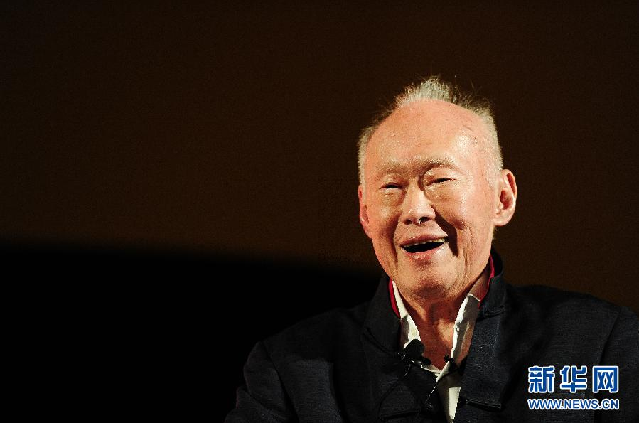 新加坡前总理李光耀去世