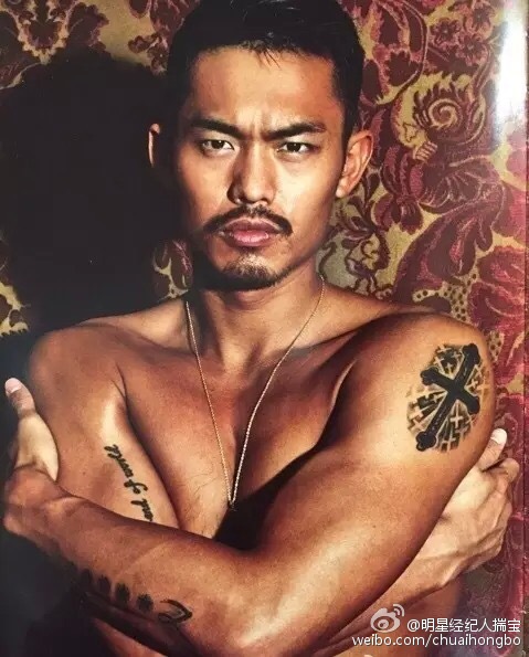 林丹拍大尺度写真狂秀
