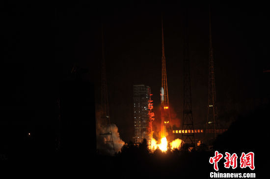 中国新一代北斗卫星发射 首增“太空摆渡车”