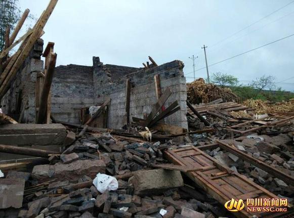 广安遭遇13级大风致7人死亡 直接经济损失约1.2亿元