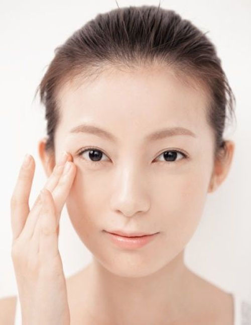 教你如何防止鱼尾纹 赶走岁月的痕迹