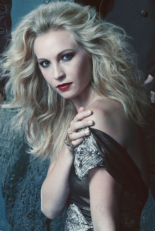 吸血鬼坎迪丝·阿科拉结婚 揭老公Joe King资料