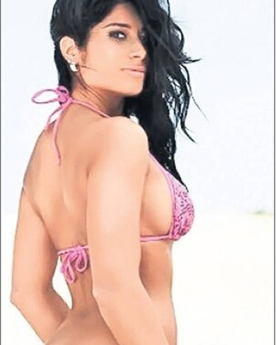 芙罗丽卡罗奥尼达个人资料照片 沦为妓女引轰动