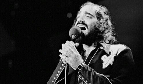 希腊著名歌手卢索斯去世 曾献唱侯孝贤插曲