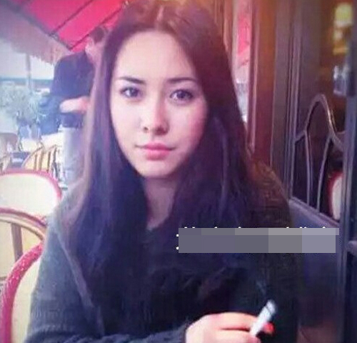 姜文女儿姜一郎近照惊艳靓丽 与前妻桑德琳所生