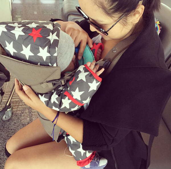 辣妈何洁复工变超人 带儿子七宝开工