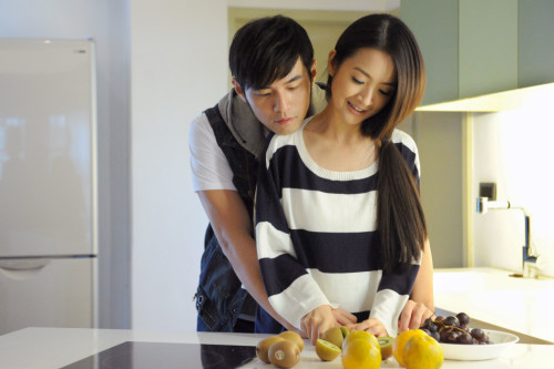 周杰伦算什么<a href='http://www.bjxxg.com/health/liangxing/' target='_blank'><u>男人</u></a>MV曝光 与林依晨打情骂俏