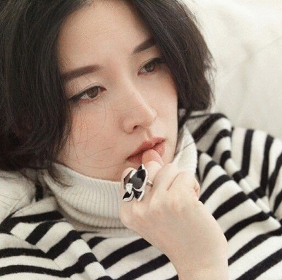 43岁大长今李英爱亮相 网友调侃女神变大妈