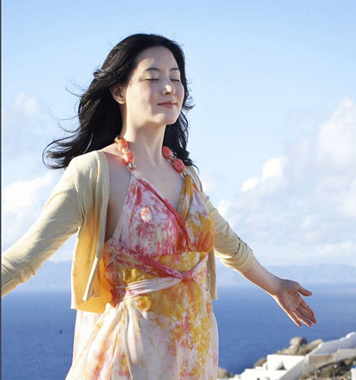 43岁大长今李英爱亮相 网友调侃女神变大妈