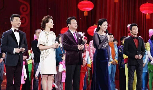 李思思产后42天神速瘦身 曝儿子叫“元宝儿”